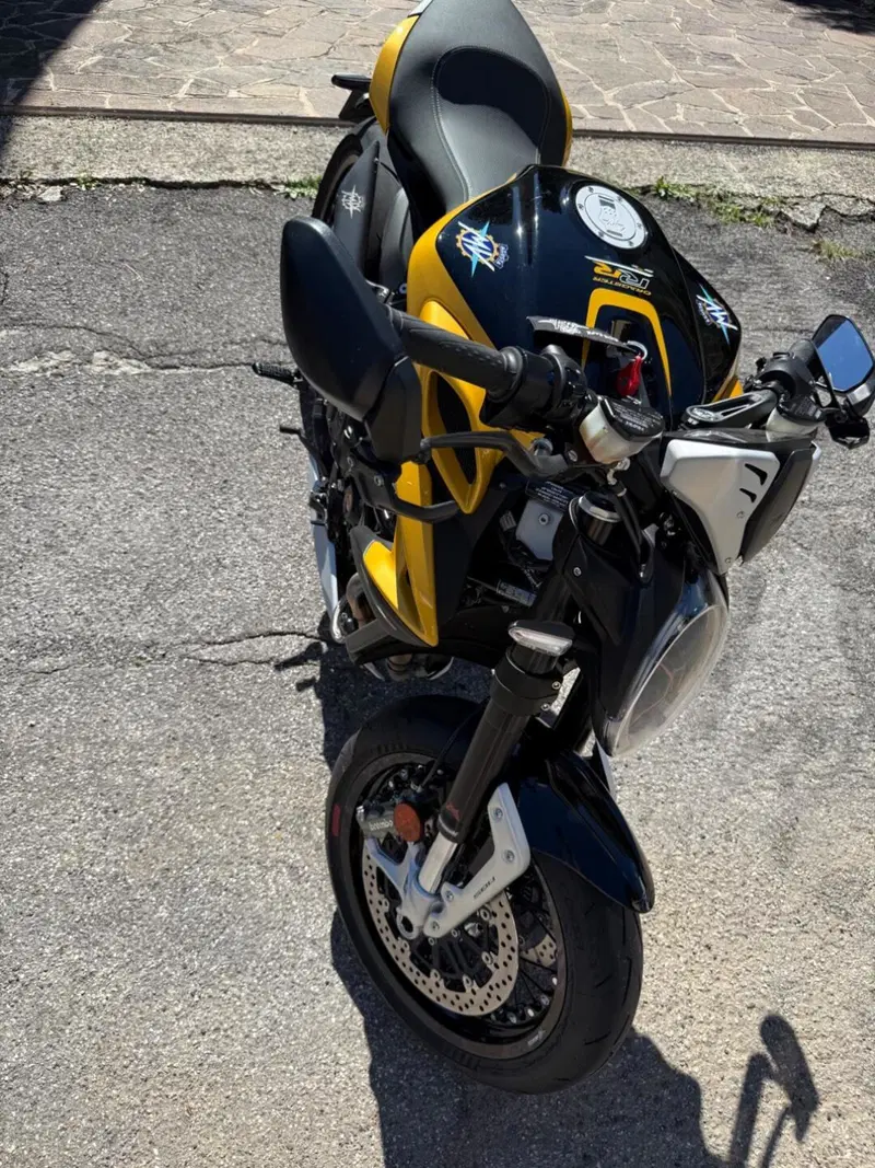 MV Agusta Dragster 800 RC SCS (2022 - 25) (6)