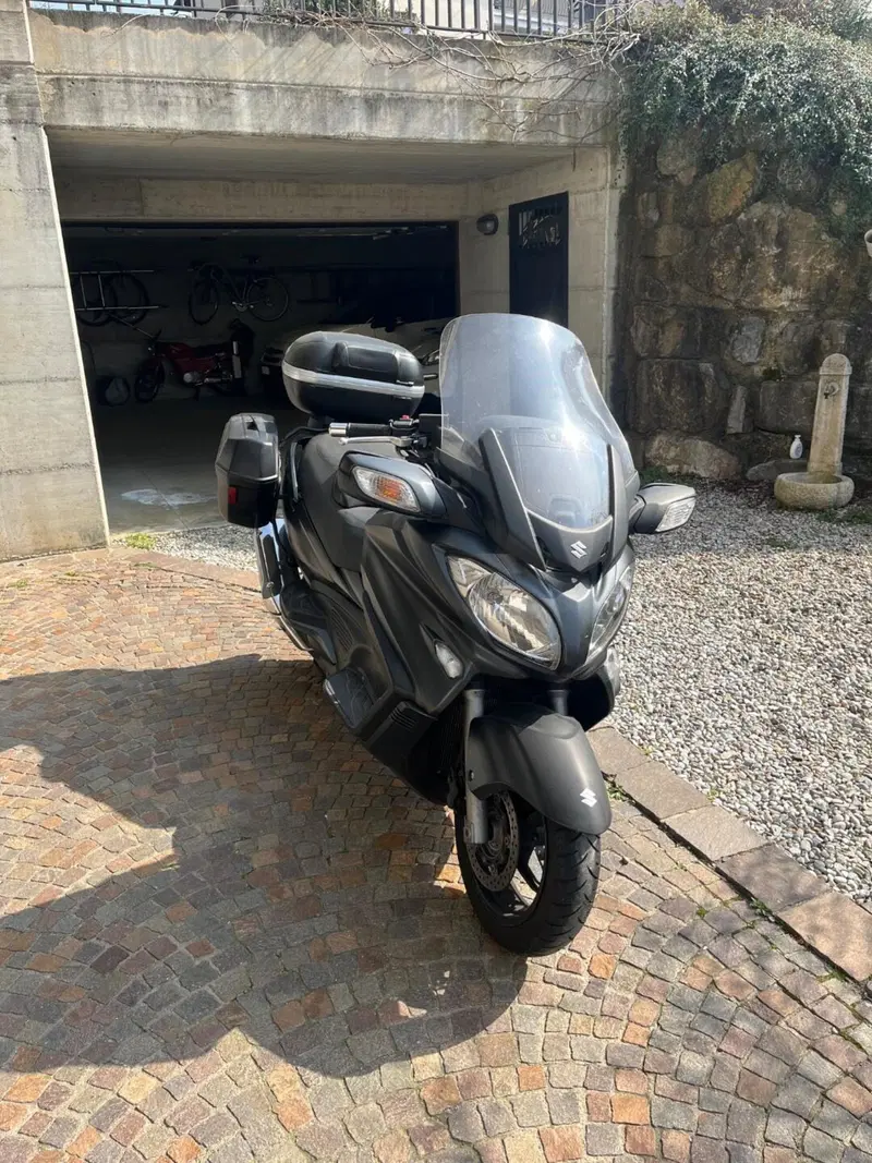 Suzuki Burgman AN 650 Executive ABS (2013 - 17)
