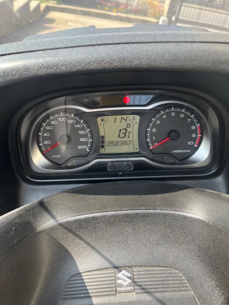 Suzuki Burgman AN 650 Executive ABS (2013 - 17) (2)