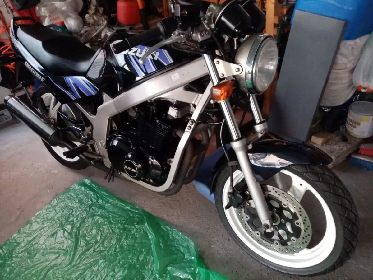Suzuki GS 500 E (2)