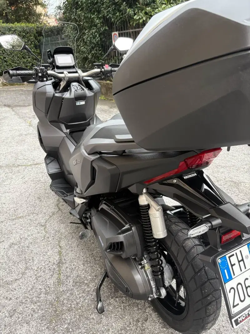 Honda ADV 350 (2022 - 24) (6)