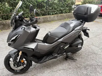 Honda ADV 350 (2022 - 24) usata