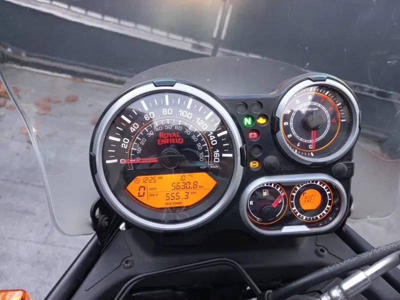 Royal Enfield Himalayan 411 (2017 - 20) (4)