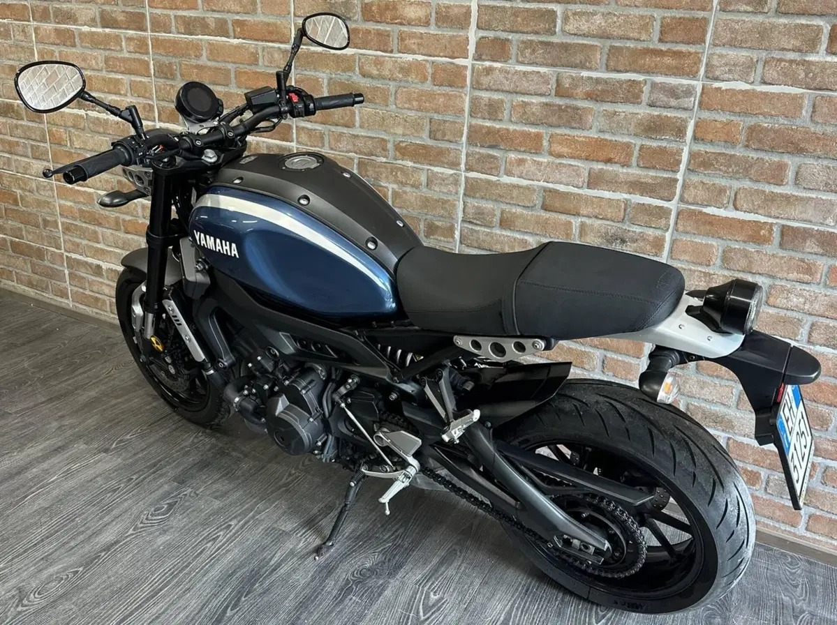 Yamaha XSR 900 ABS (2016 - 20) (16)