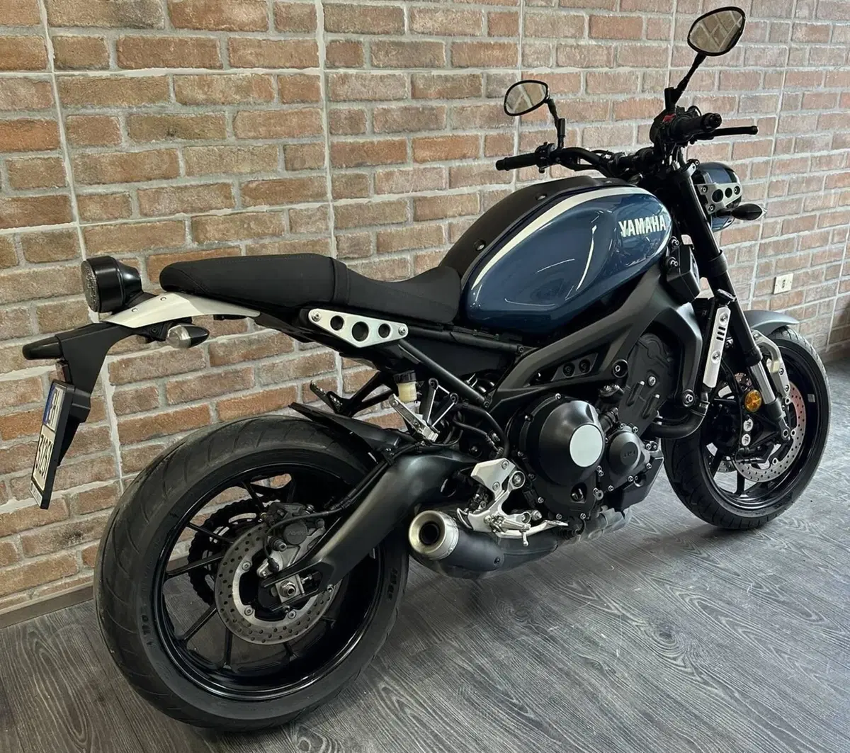 Yamaha XSR 900 ABS (2016 - 20) (9)