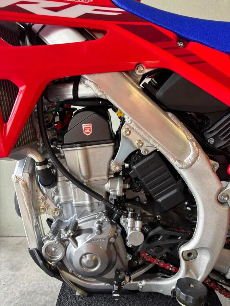 Honda CRF 450R (2024) (7)