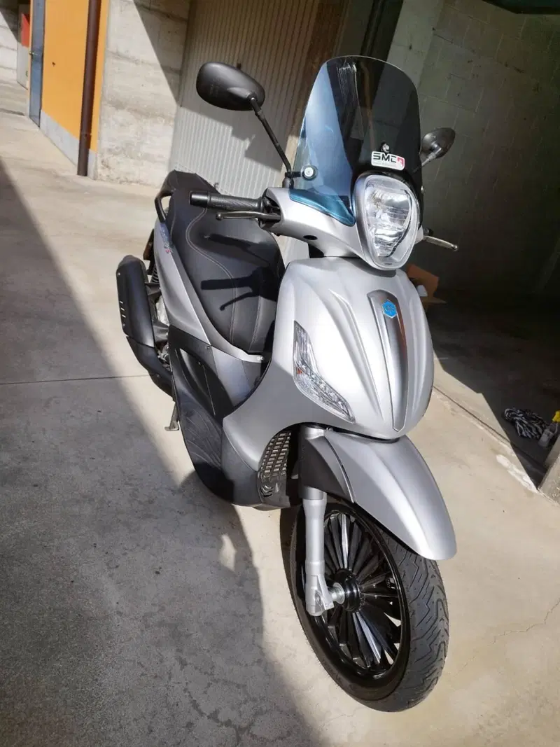 Piaggio Beverly 300 S i.e. ABS-ASR (2016 - 20)