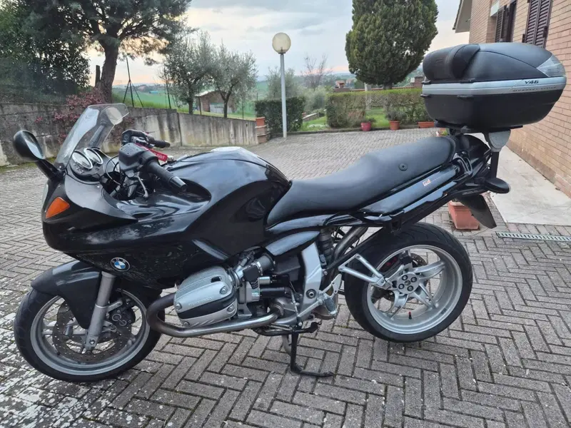 Bmw R1100S (6)