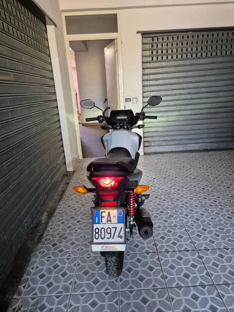 Honda CB 125 F (2021 - 25) (2)