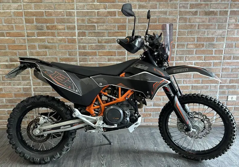 KTM 690 Enduro R (2012 - 17) (3)