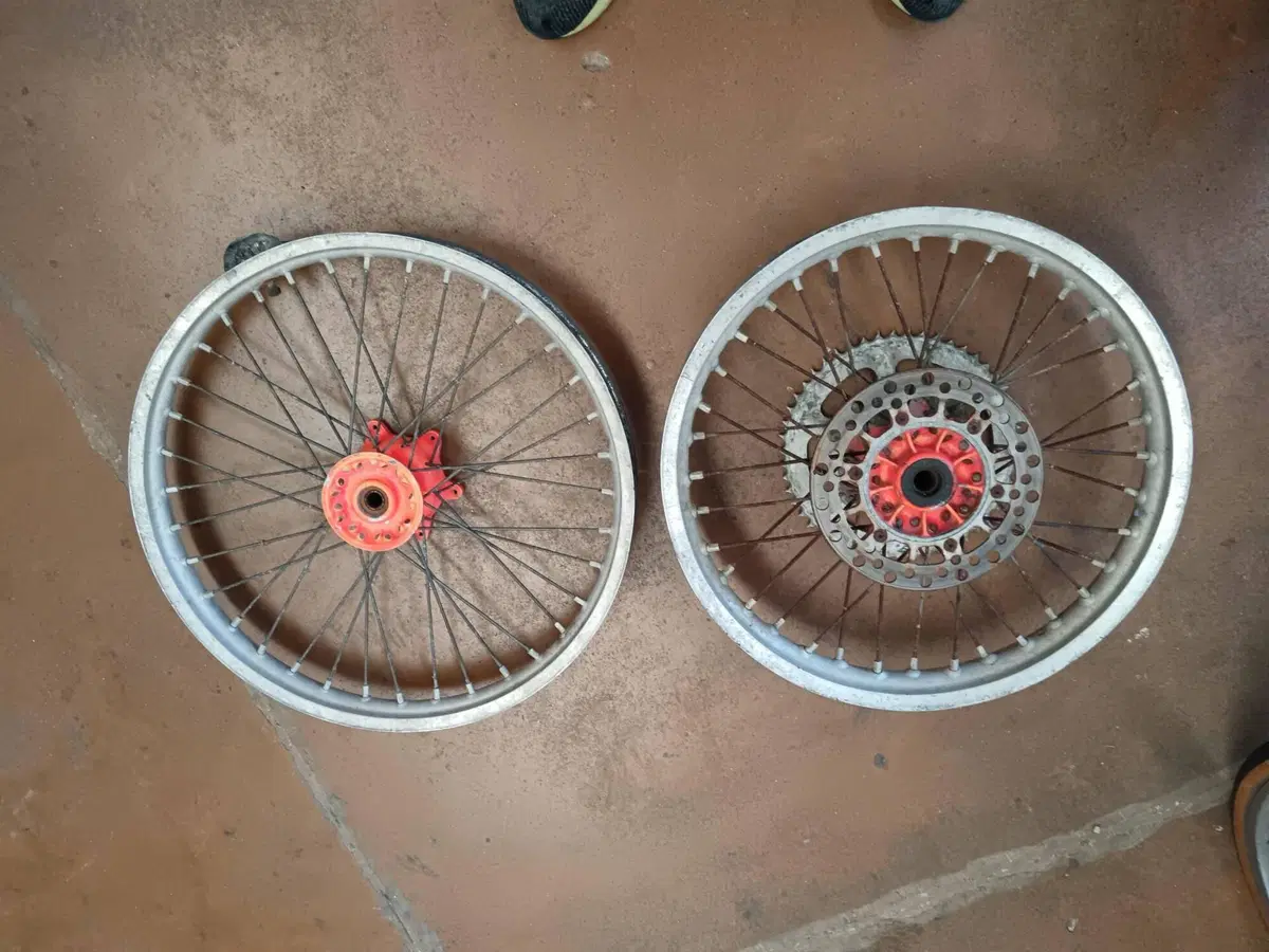 Coppia ruote RM 250 1989 Suzuki (2)