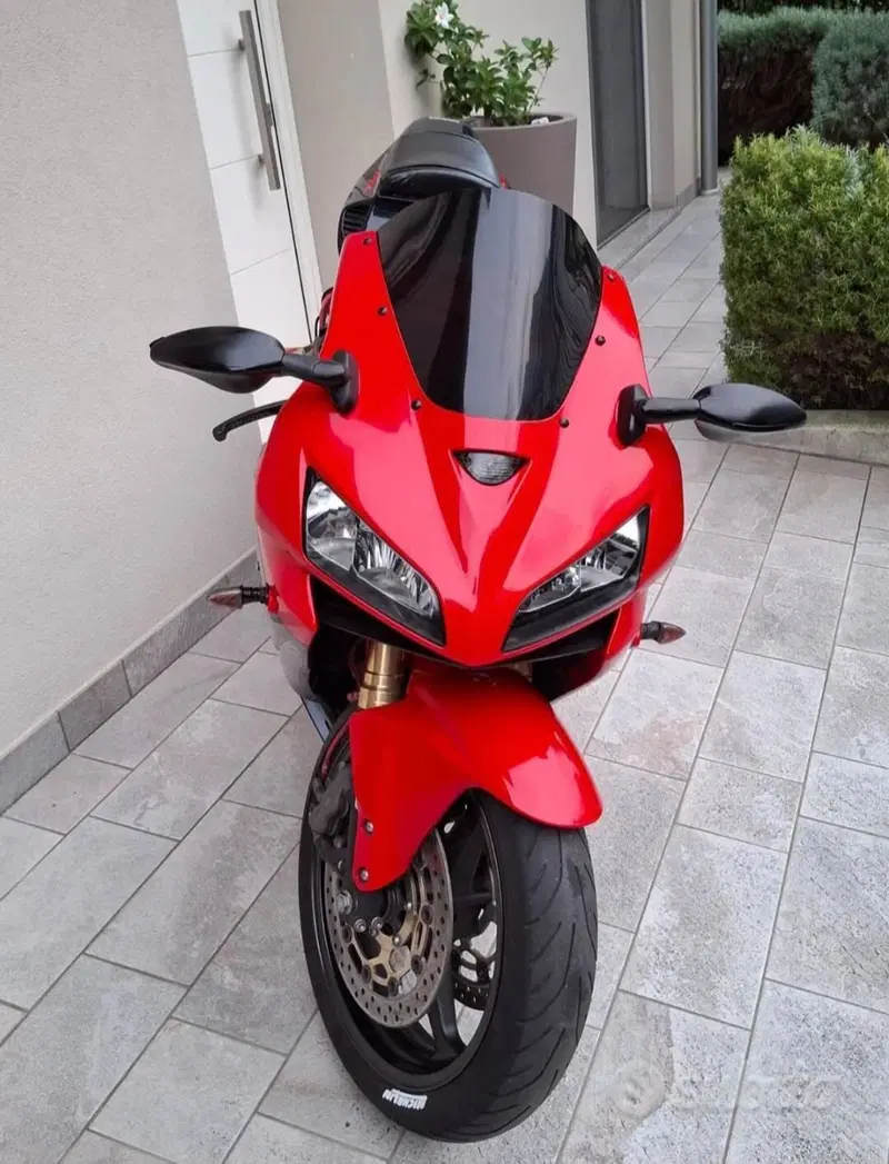 Honda CBR 600 RR (2005 - 06) (3)