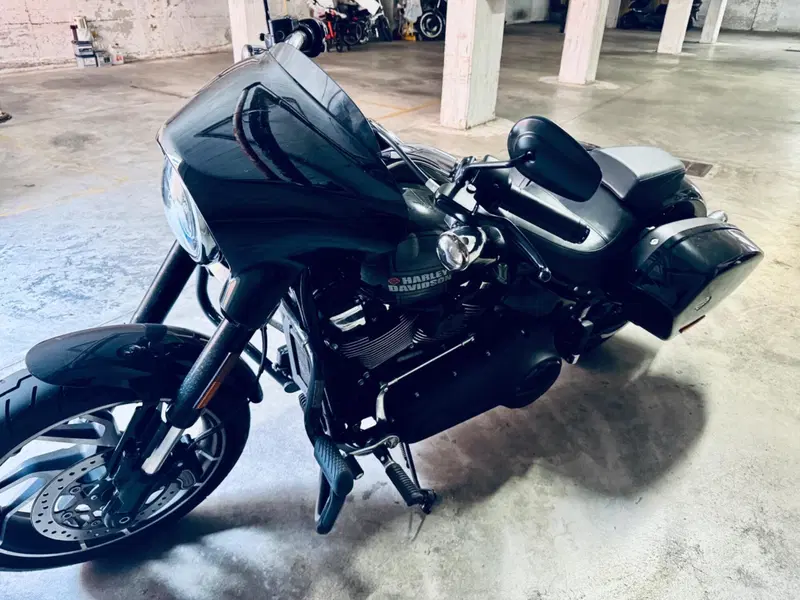 Harley-Davidson Sport Glide (2021 - 25) (2)