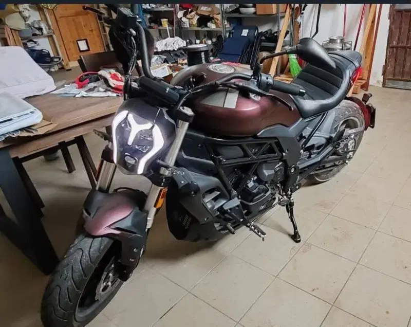 Benelli 502 C (2019 - 20)