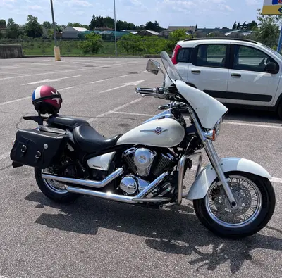 Kawasaki Vulcan VN 900 Classic (2006 - 10) usata