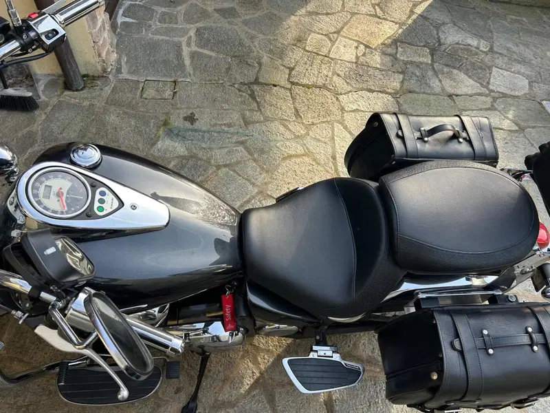Kawasaki Vulcan VN 900 Classic (2011 - 16) (5)