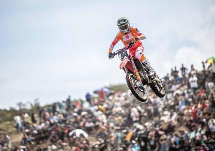 DopoGP MX & SX: Herlings è davvero tornato l'animale di un tempo!? Lawrence piega Tomac a Indy. DIRETTA ORE 20:30