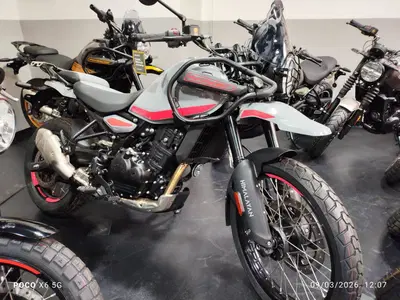 Royal Enfield Himalayan 450 (2024 - 26) nuova