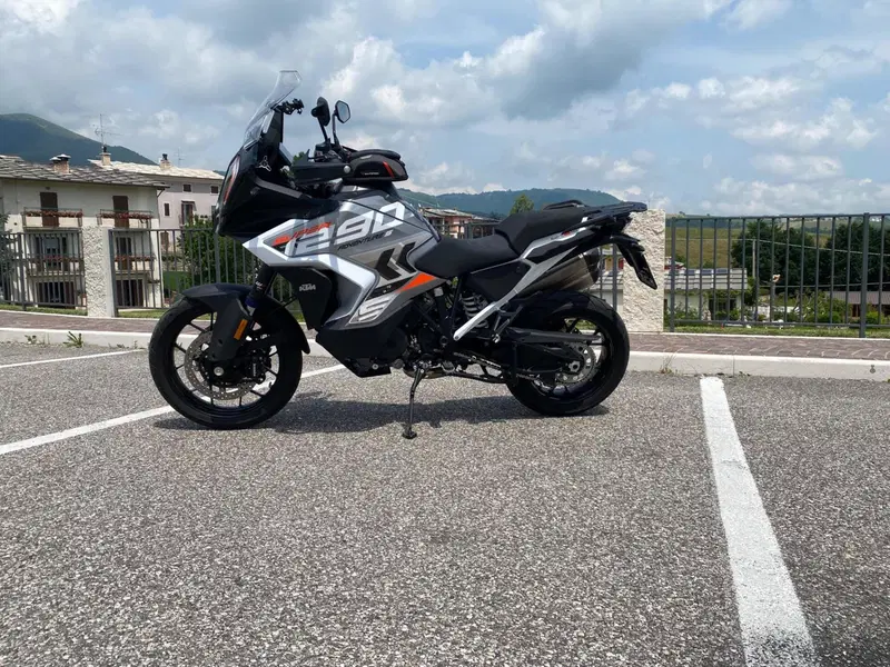 KTM 1290 Super Adventure S (2022 - 25) (3)
