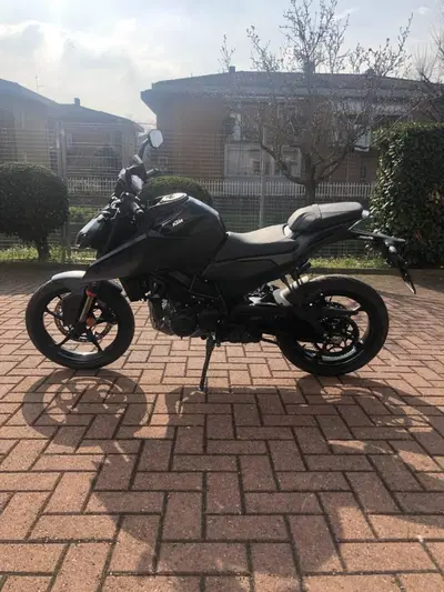 KTM 125 Duke (2026) nuova
