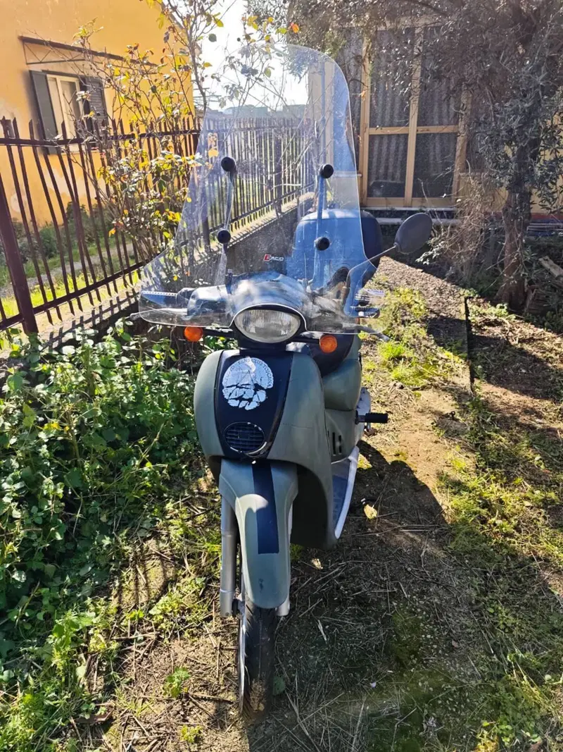 Aprilia Scarabeo 50 (2000 - 02)