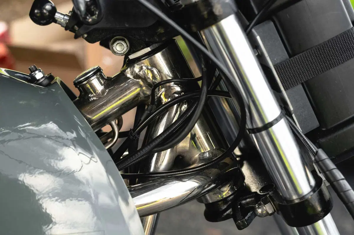 All’asta la moto Métisse Steve McQueen Desert Racer del 2008 [GALLERY] (10)