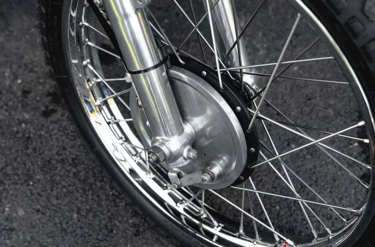 All’asta la moto Métisse Steve McQueen Desert Racer del 2008 [GALLERY] (15)