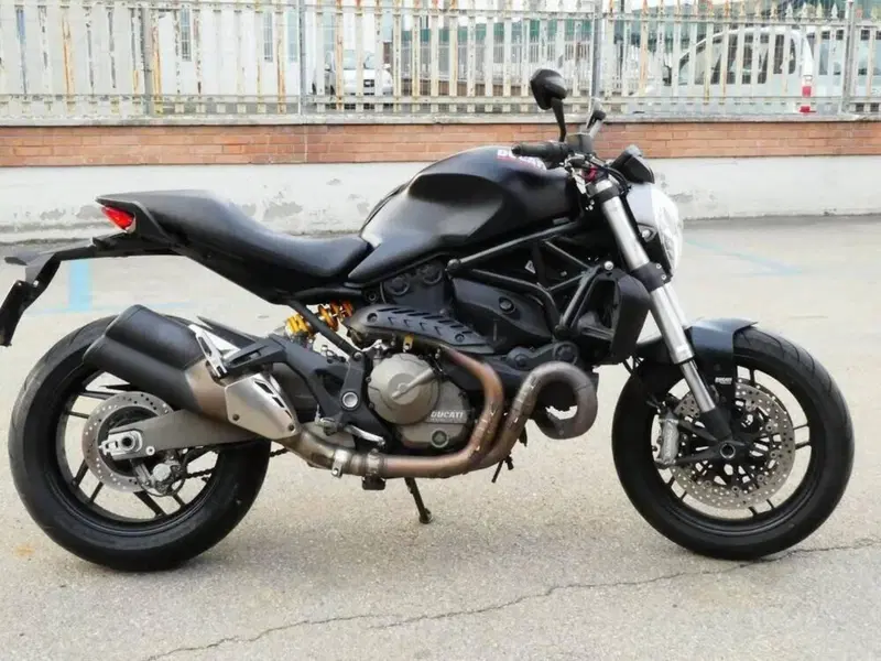 Ducati Monster 821 Dark ABS (2014 - 16) (2)