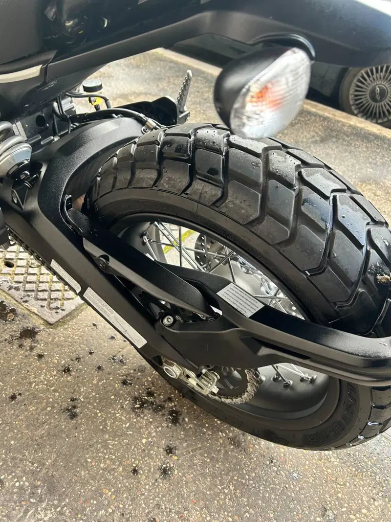 Ducati Scrambler 800 Icon Dark (2021 - 22) (6)