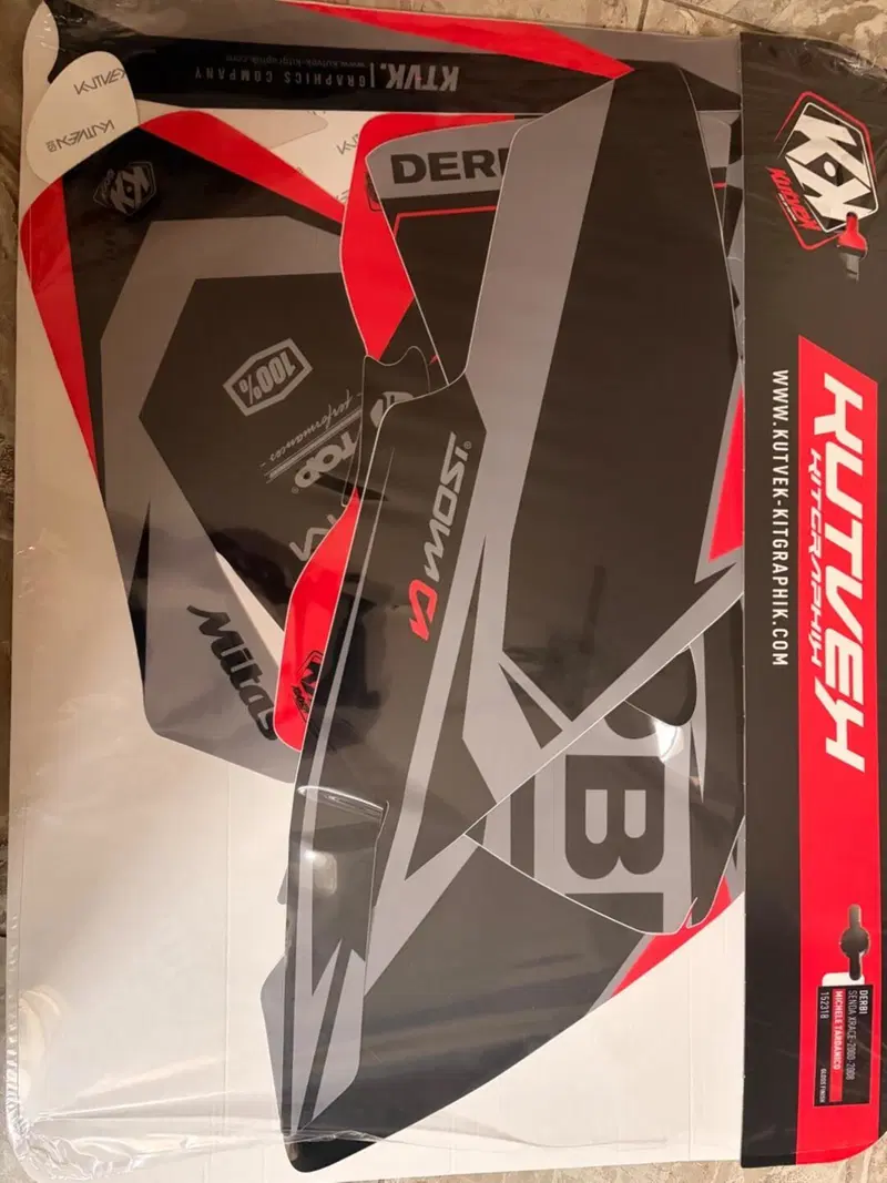 Grafiche derbi senda xrace 50cc del 2008 KUTVEK (2)