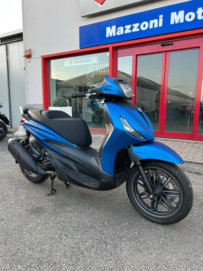 Piaggio Beverly 310 S (2025 - 26) (2)