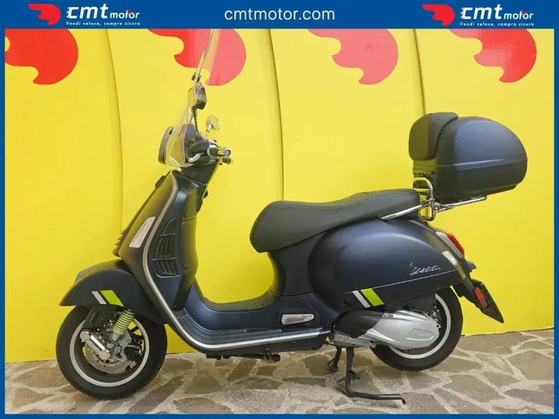Vespa GTS 300 Super Tech (2023 - 24) (3)