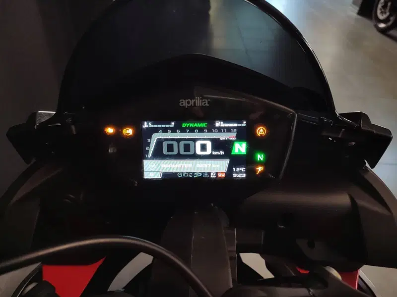 Aprilia Tuono 660 (2021 - 25) (4)