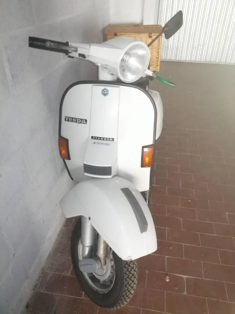 Piaggio VESPA PX 150 E (3)