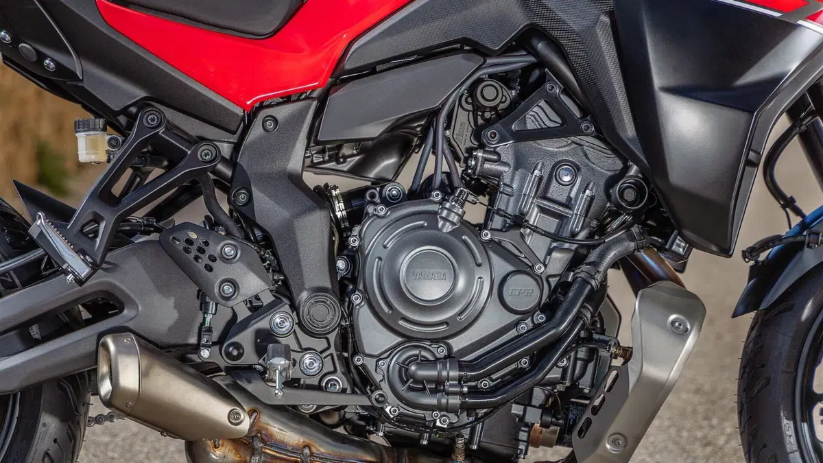 Yamaha Tracer 7 Y-AMT: meno stress più, divertimento? (2)