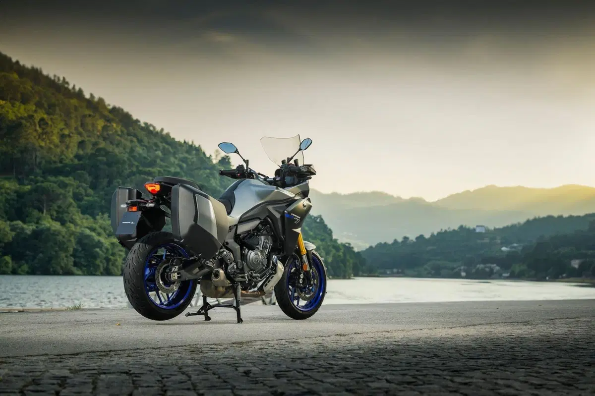 Yamaha Tracer 7 Y-AMT: meno stress più, divertimento? (17)