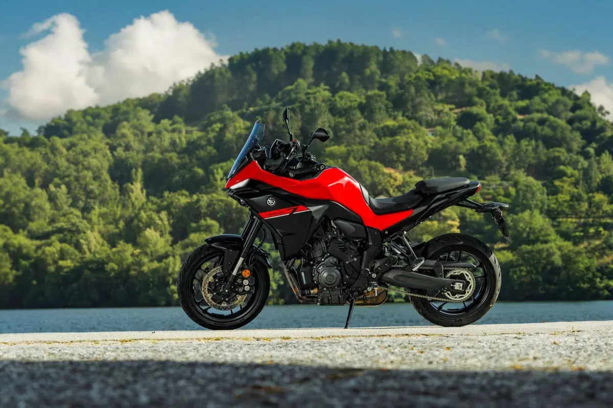 Yamaha Tracer 7 Y-AMT: meno stress più, divertimento? (24)