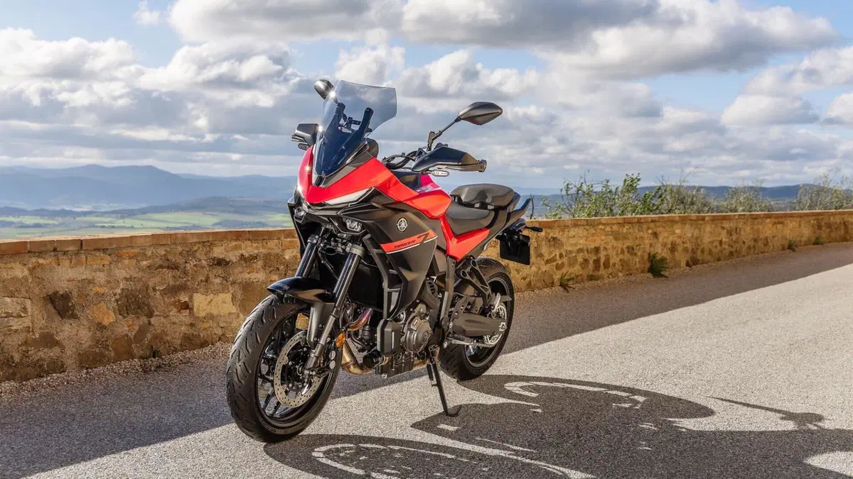 Yamaha Tracer 7 Y-AMT: meno stress più, divertimento? (26)