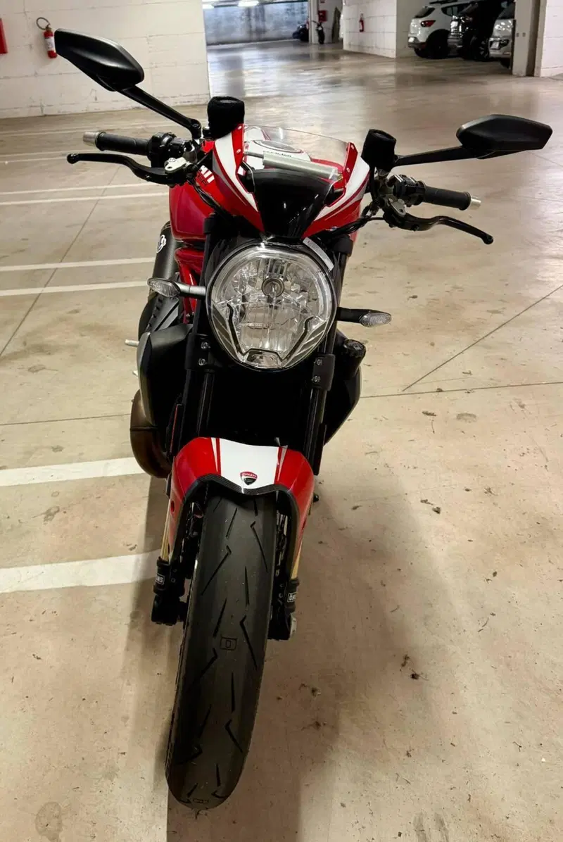 Ducati Monster 1200 R (2016 - 19) (2)