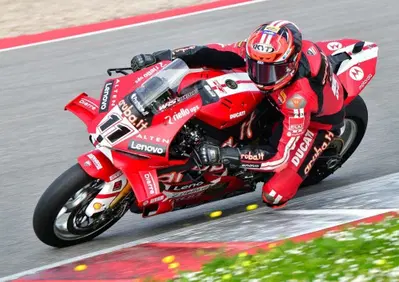 SBK. Test di Portimao. Day1. Una caduta e la pioggia fermano Bulega