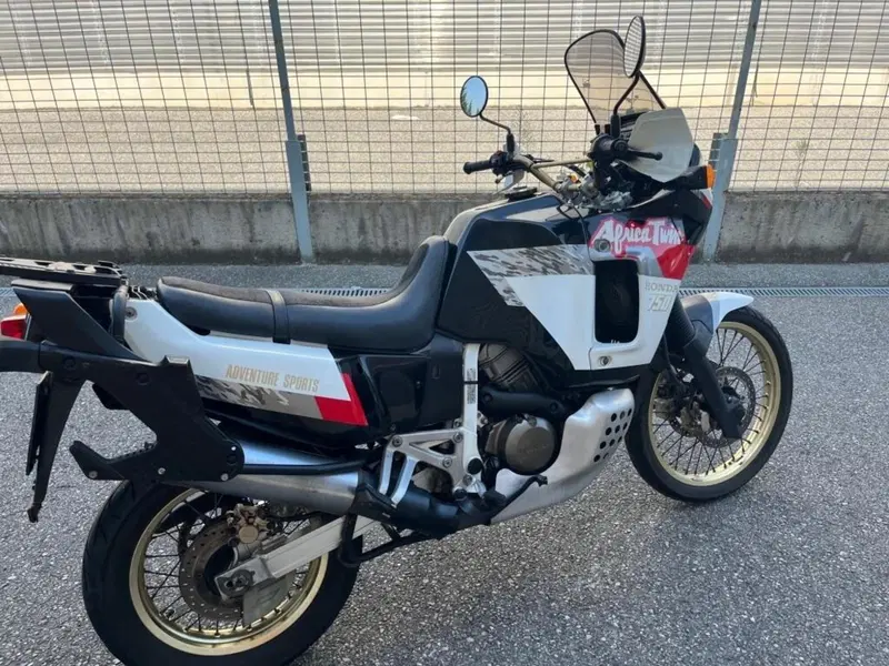 Honda Africa Twin XRV 750 (1992) (10)