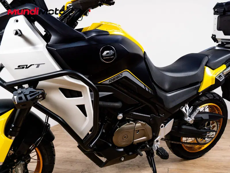 QJ Motor SVT 650 X (2024) (7)