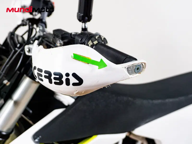 Husqvarna 701 Enduro (2016) (13)