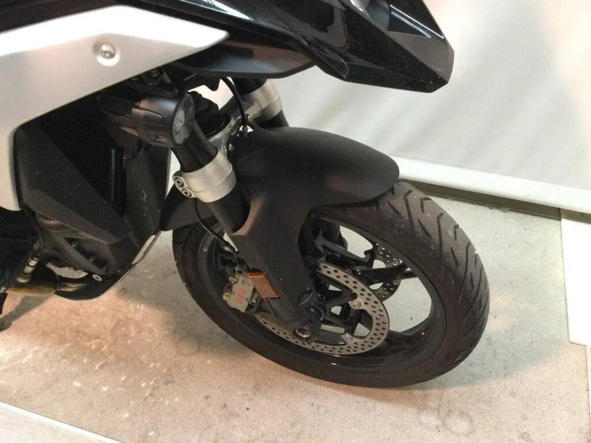 Bmw R 1300 GS (2023 - 26) (4)