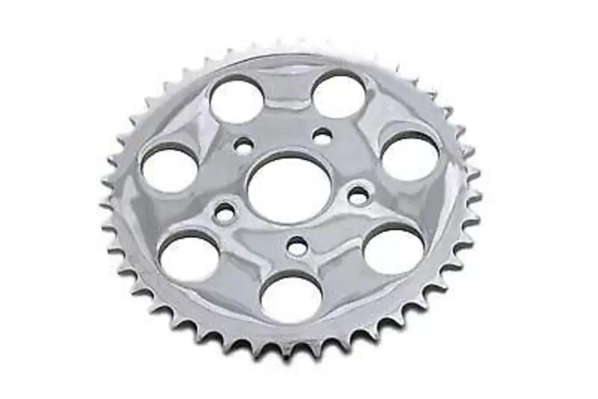 Corona finale cromata da 48 denti per Sportster da 