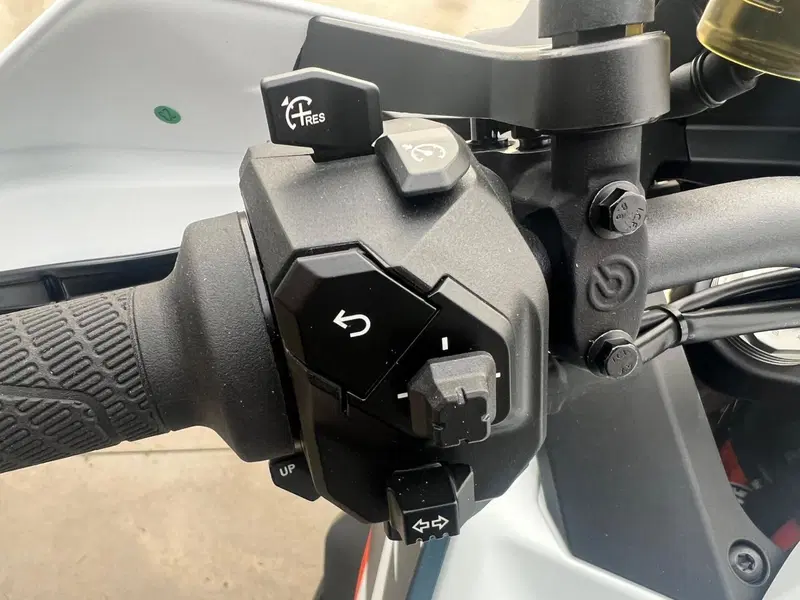 KTM 1390 Super Adventure R (2026) (13)