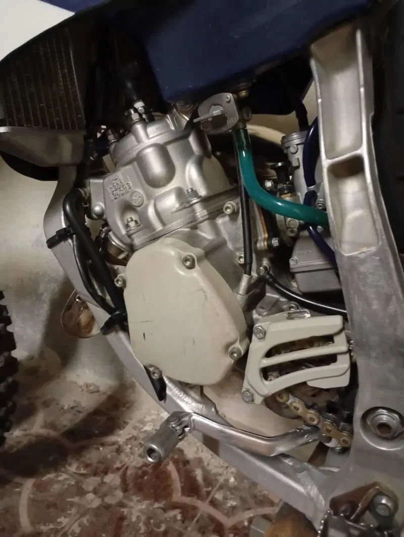 Yamaha YZ 125 (2007) (3)