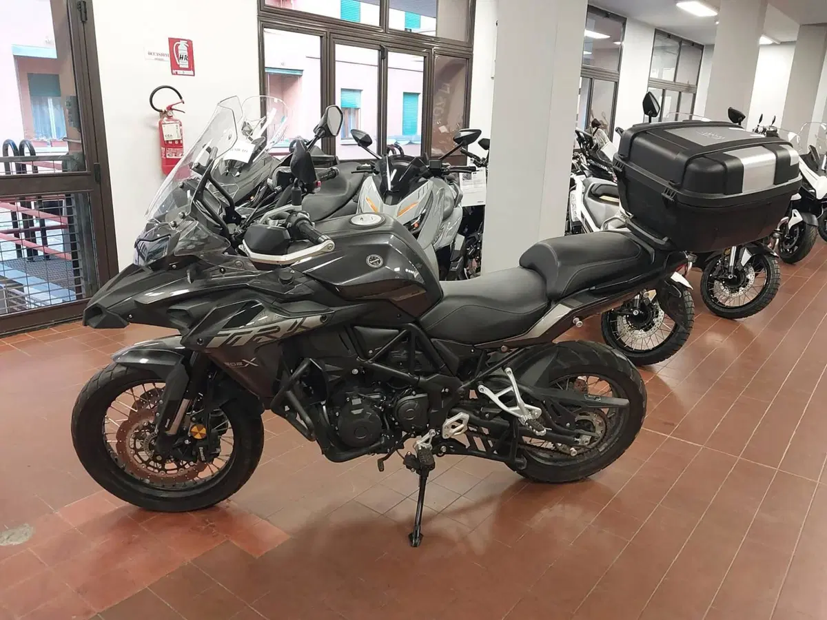 Benelli TRK 502X (2021 - 26) (3)