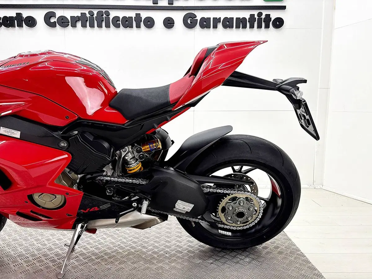 Ducati Panigale V4 S (2022 - 24) (16)