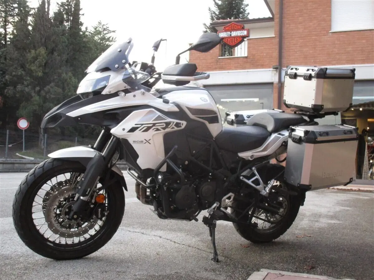 Benelli TRK 502X (2021 - 26) (3)